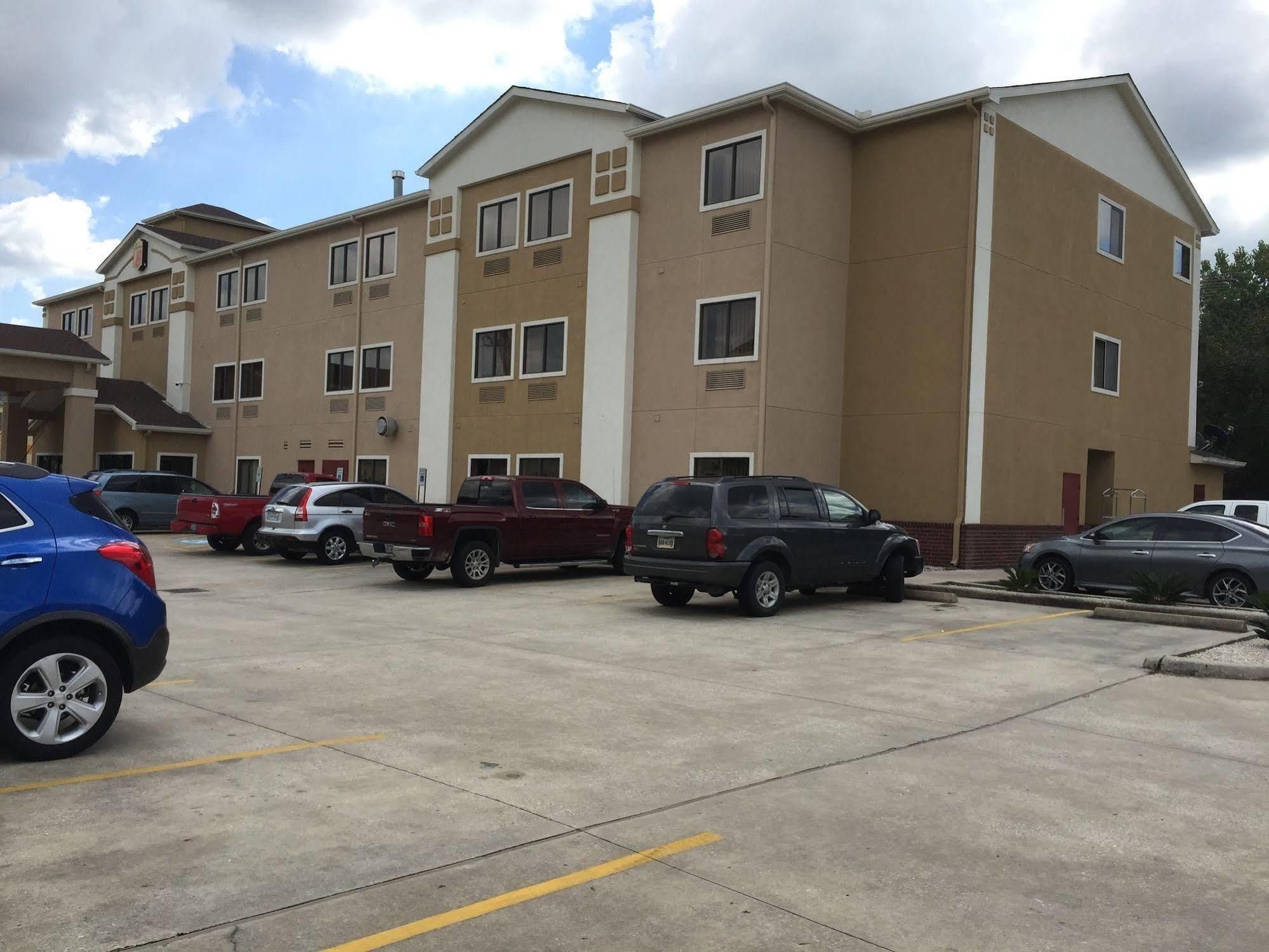 Red Lion Inn & Suites Iah Airport East Humble Exterior photo